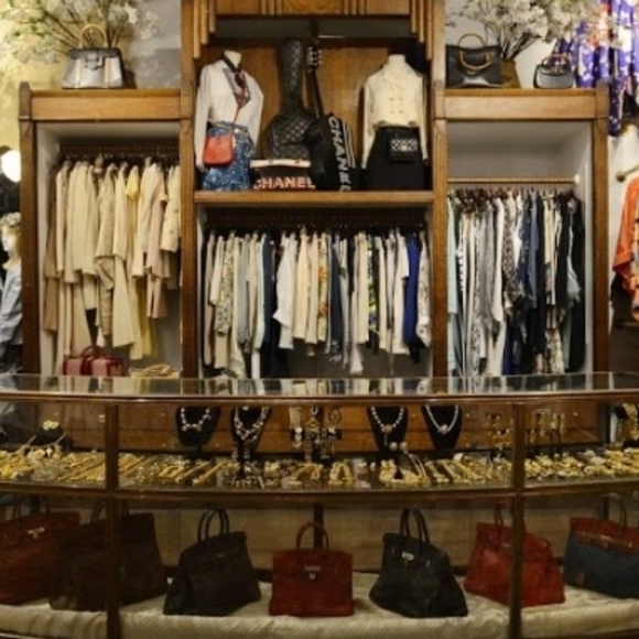 "Meet your Posher" Greetings from California!🏄 - Picture 3 of 16